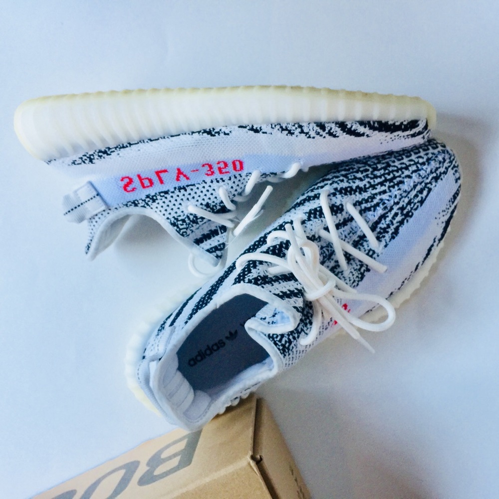 Yeezys 350 boost zebra size 10 NWT